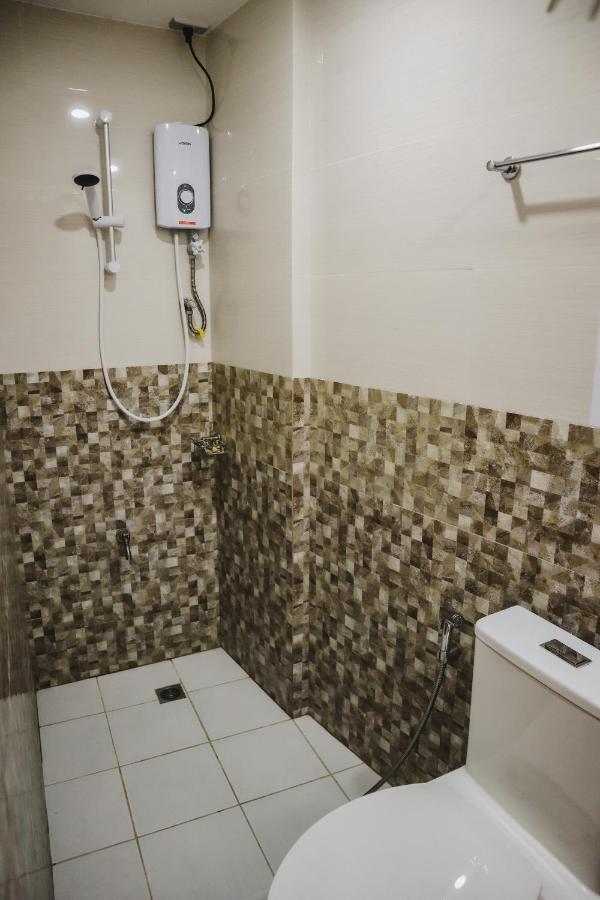 Youhan Beach Resort San Antonio  Exterior photo