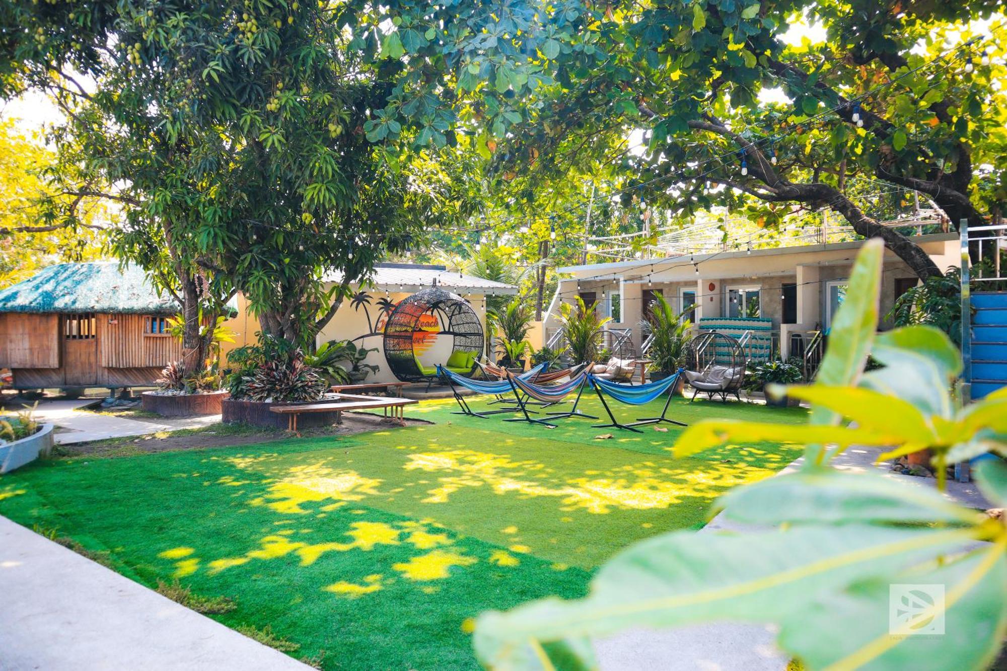 Youhan Beach Resort San Antonio  Exterior photo